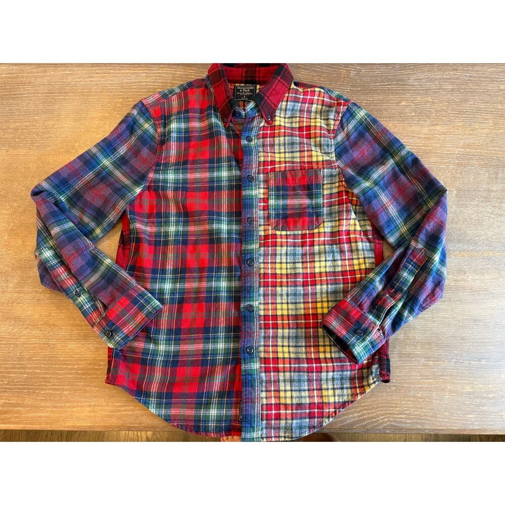ABERCROMBIE & FITCH Red Plaid Long Sleeve Button Up Flannel Shirt Top Men S